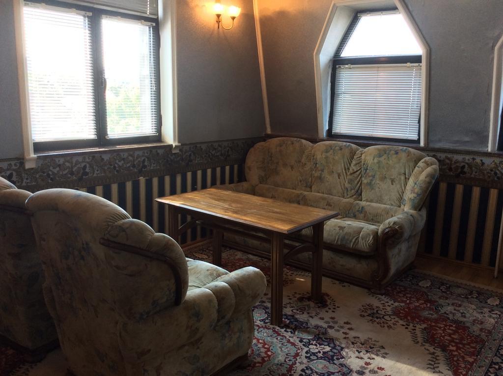 National Hotel Ruse Room photo